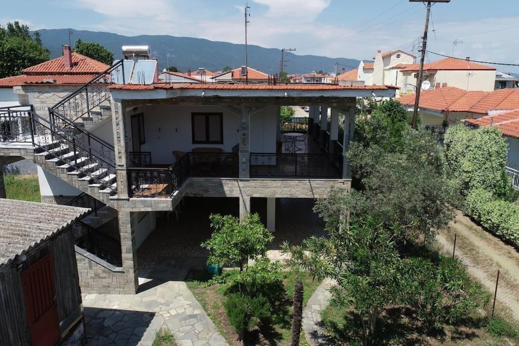 Vrea Home Vrasná Esterno foto